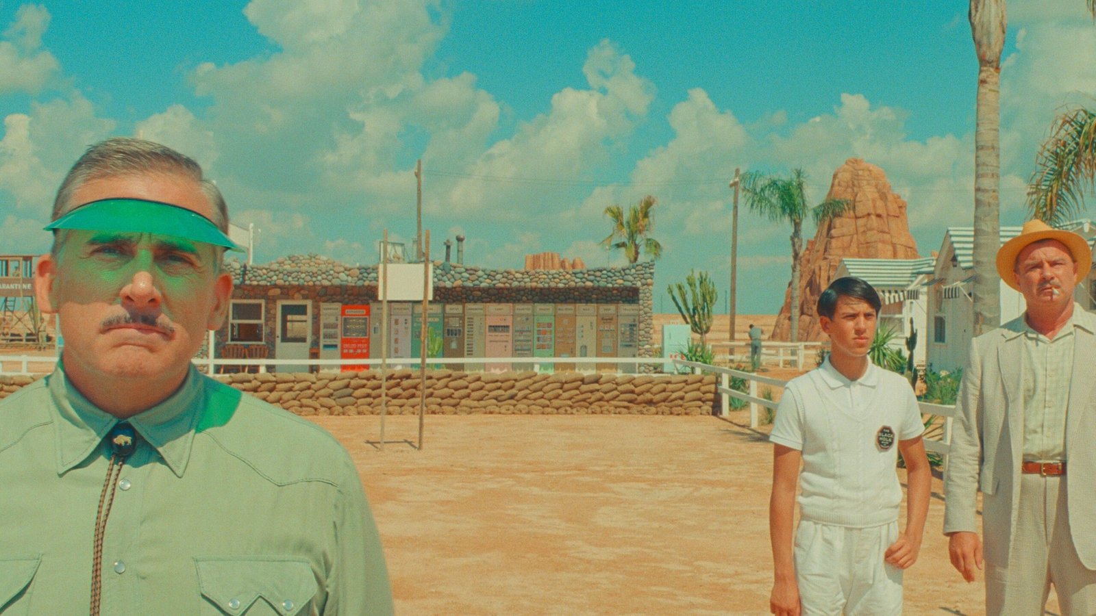 Escena de Asteroid City de Wes Anderson.